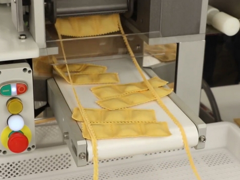 KOMPACT 250 Tek Hazne Ravioli Makinesi