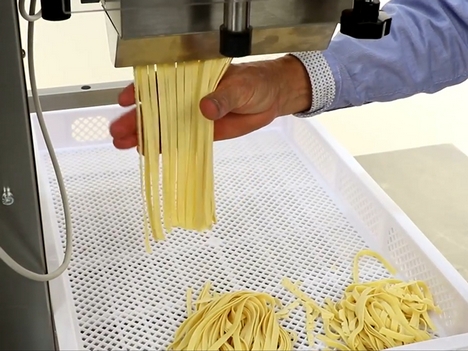 MultiPasta رافيولي المرفق