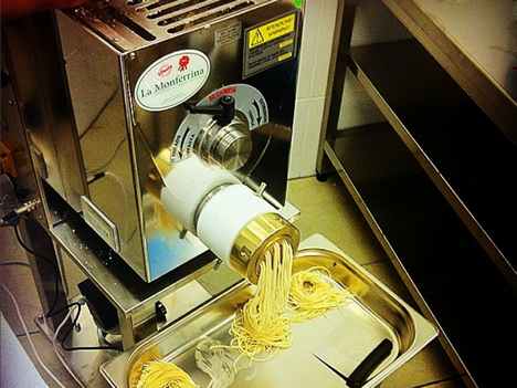 P12 Macaroni Machine