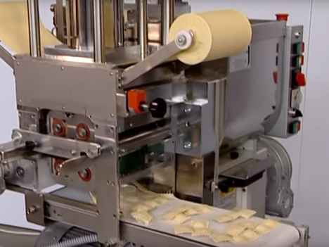 P2P Double Vat With Extruder Ravioli Machine